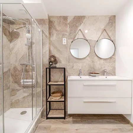 Rooftop D'exception, Vue Rhone, 6 Personnes, Caluire-et-Cuire