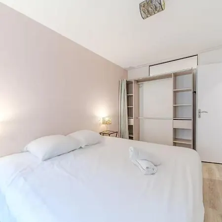 Rooftop D'exception, Vue Rhone, 6 Personnes, *